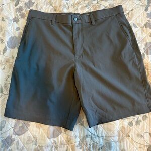 Men’s Callaway Opti-Stretch Solid Golf Shorts - Dark Grey